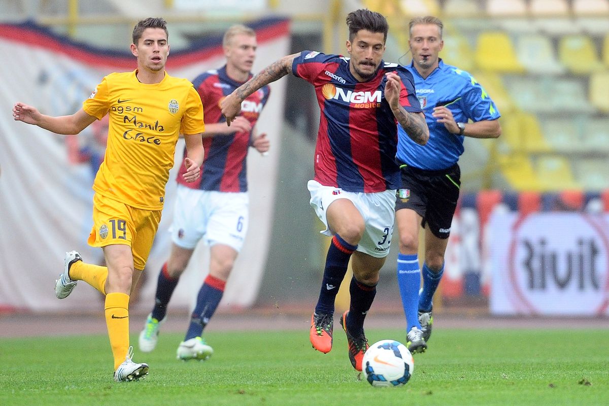Soi kèo Verona vs Bologna, 2h45 ngày 22/1 – Serie A